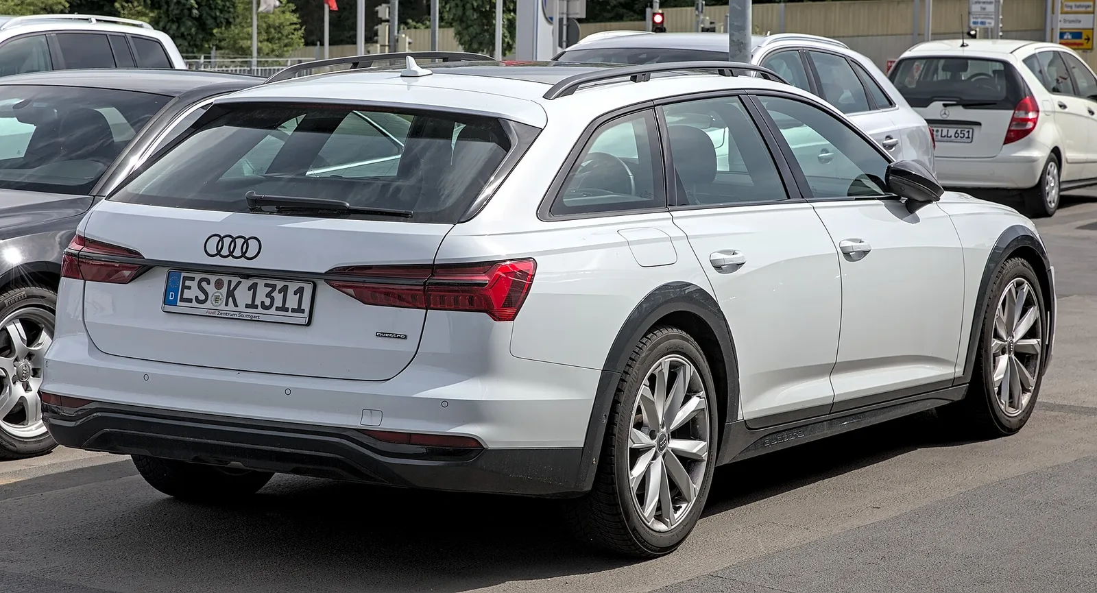 Audi A6 (C8)
