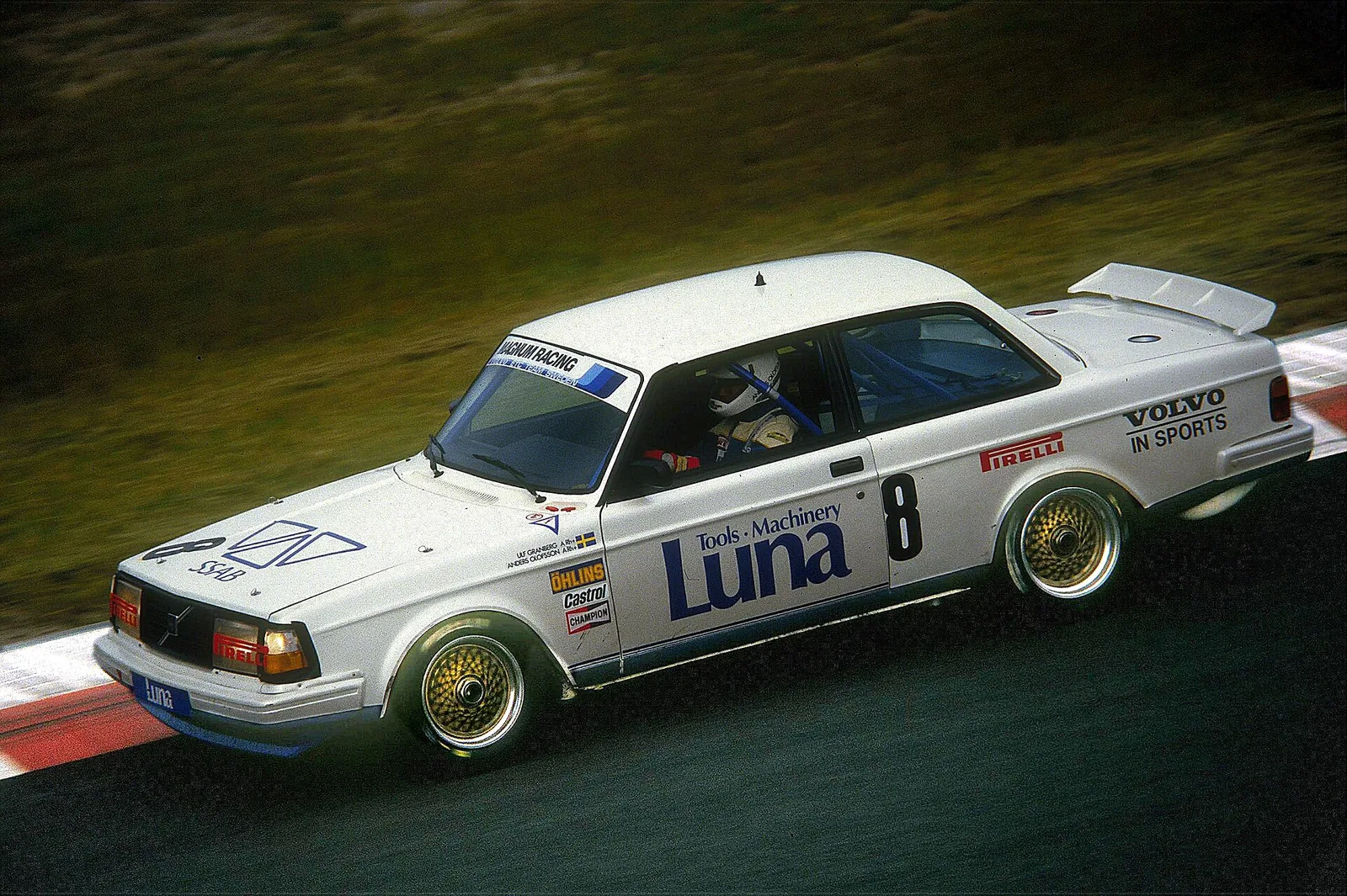 Volvo 240